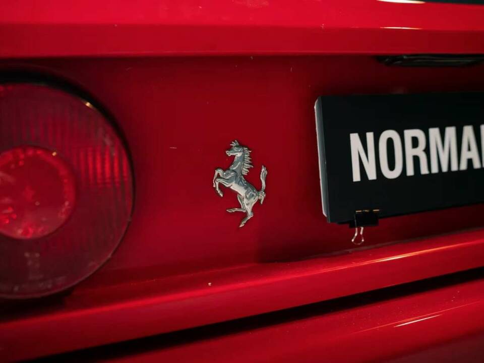 Image 25/29 of Ferrari Mondial 3.2 (1986)