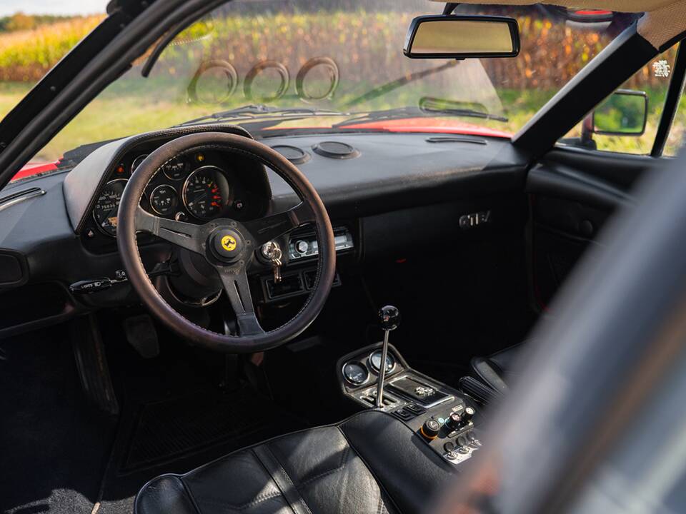 Afbeelding 25/43 van Ferrari 308 GTBi (1982)