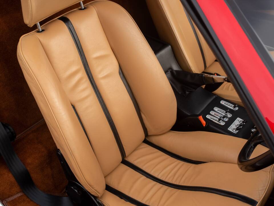 Image 43/50 of Ferrari 308 GTB (1976)