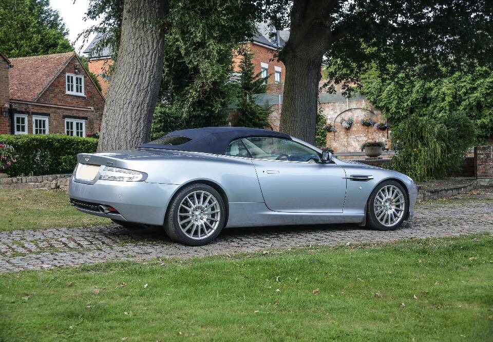 Bild 19/30 von Aston Martin DB 9 Volante (2006)