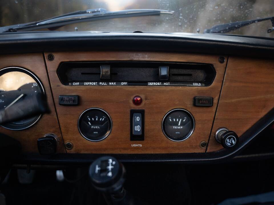 Image 76/98 of Triumph Spitfire 1500 (1978)