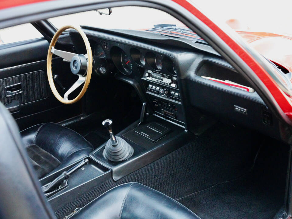 Image 19/30 of Opel GT 1900 (1972)