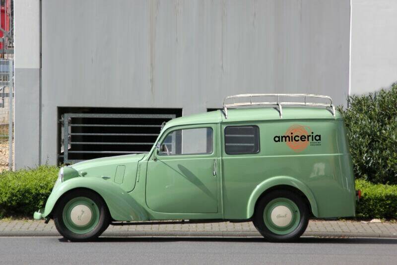 Imagen 5/16 de SIMCA 8 Camionnette (1949)