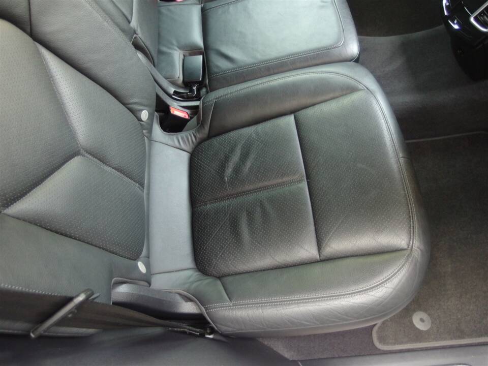 Image 75/98 of Porsche Cayenne S (2010)