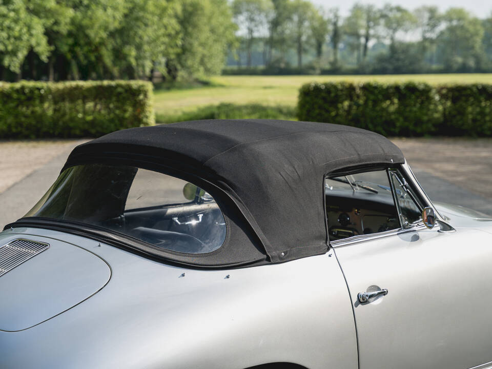 Image 21/28 of Porsche 356 B 1600 (1960)