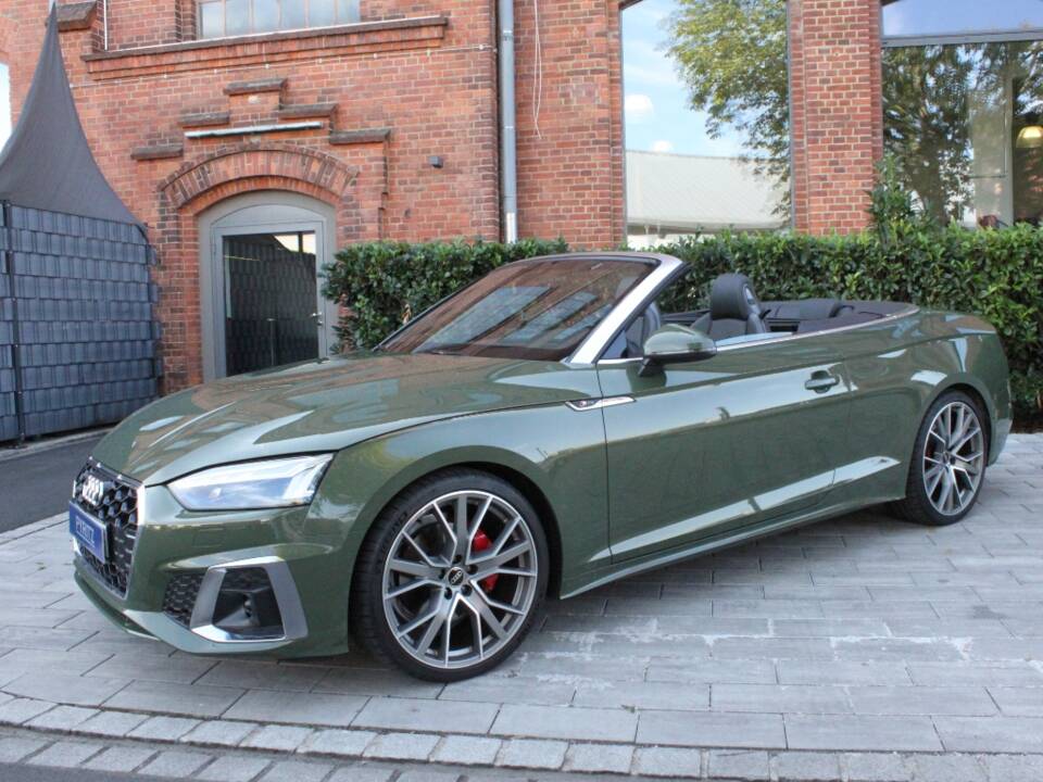 Image 4/19 of Audi A5 2.0 TDI S-Line (2024)