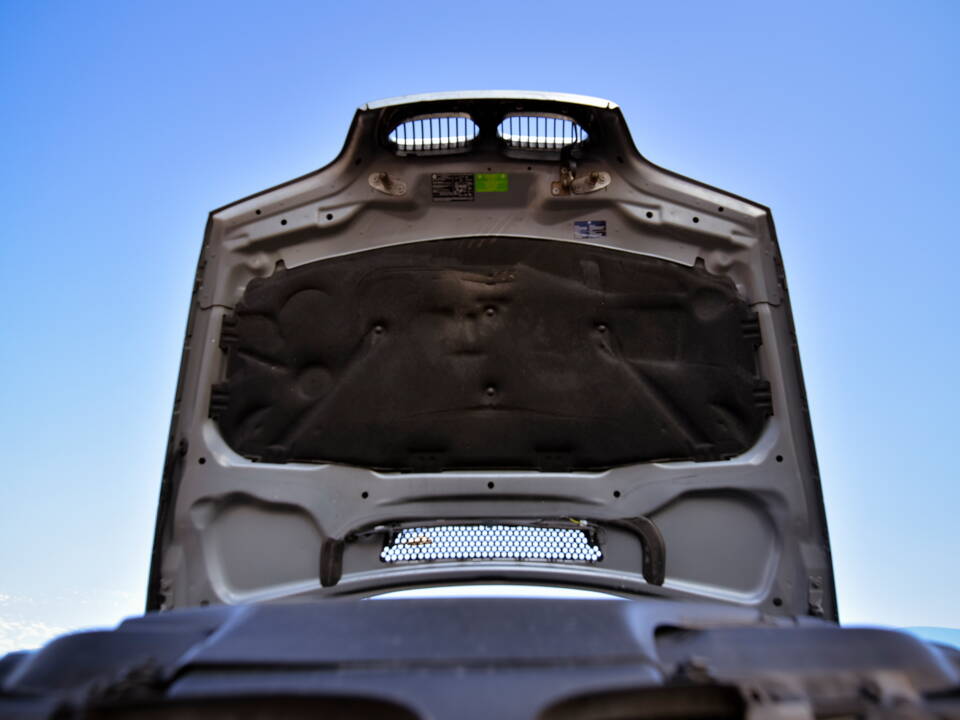 Immagine 46/61 di BMW M3 (2005)