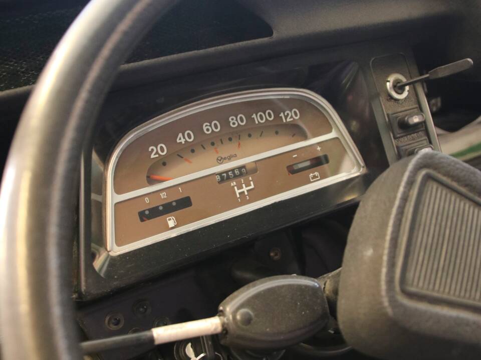 Image 14/35 de Citroën 2 CV 6 (1987)