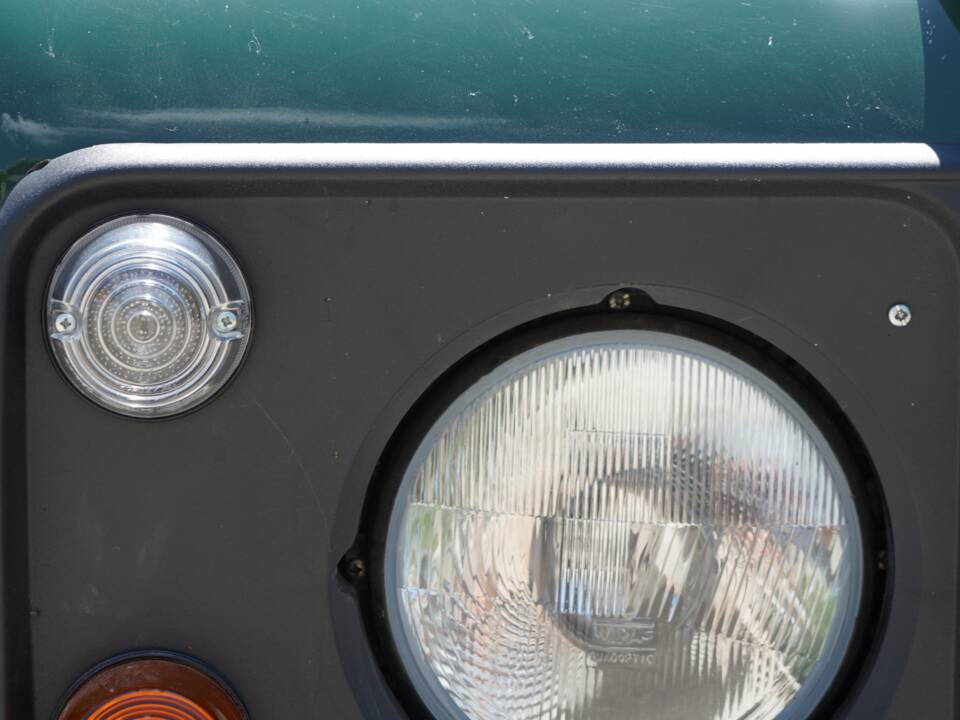 Image 11/64 of Land Rover Defender 90 Td5 (1999)