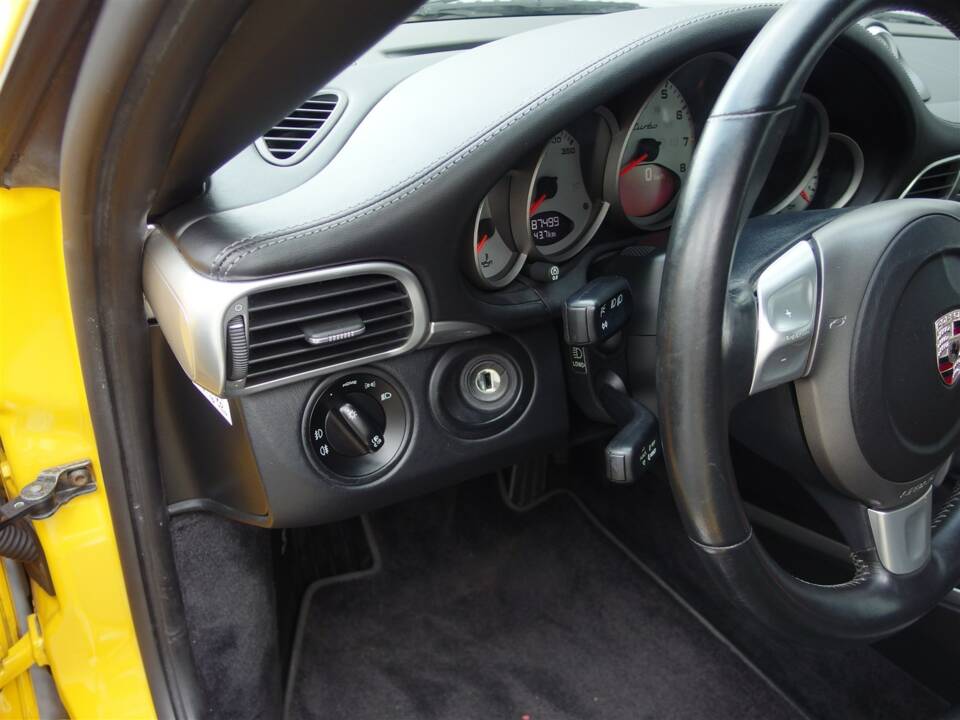 Bild 54/100 von Porsche 911 Turbo (2007)