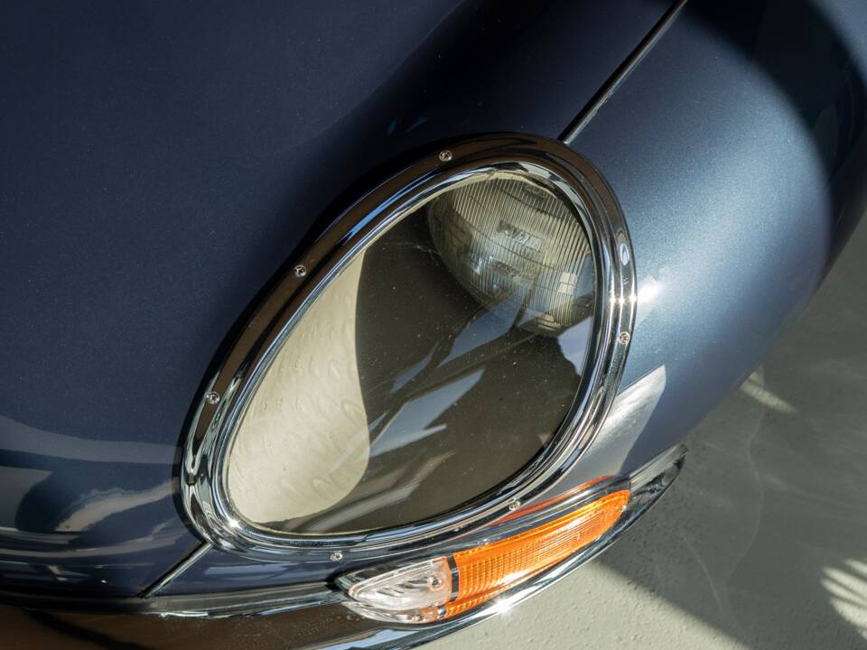 Image 16/23 de Jaguar Type E 4.2 (1967)