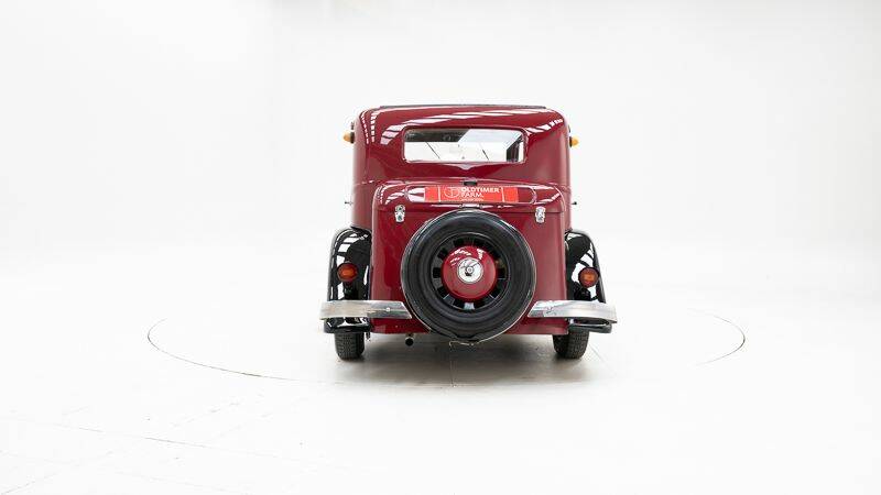 Imagen 7/15 de Berliet Dauphine 11CV (1934)