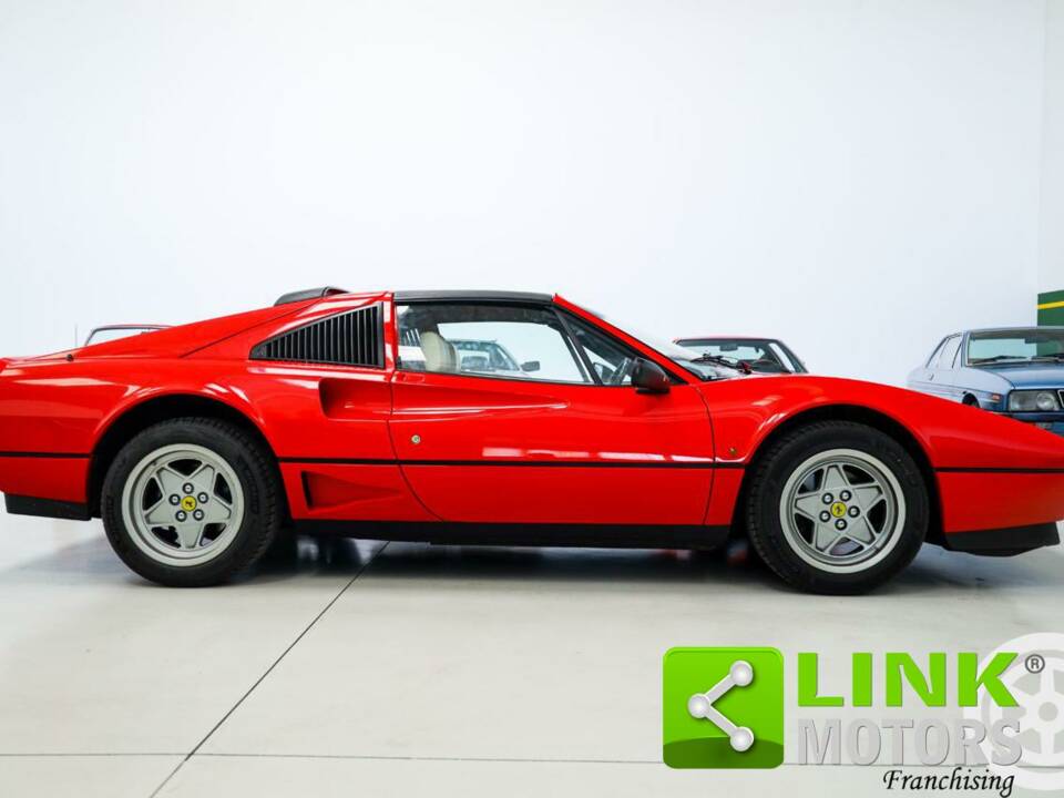 Imagen 6/10 de Ferrari 208 GTS Turbo (1986)