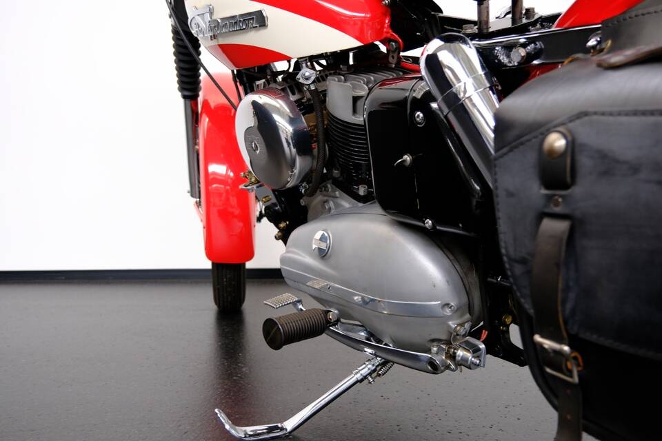 Immagine 52/72 di Harley-Davidson Model KH (1956)