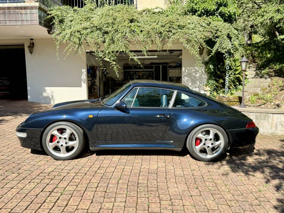 Afbeelding 22/33 van Porsche 911 Carrera 4S (1996)
