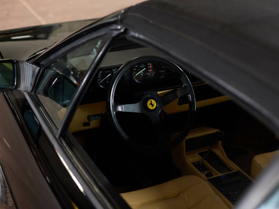 Bild 83/99 von Ferrari Mondial Quattrovalvole (1985)