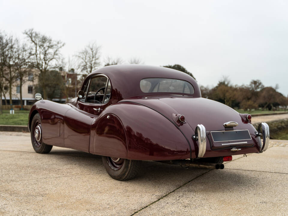 Bild 2/50 von Jaguar XK 120 SE FHC (1952)