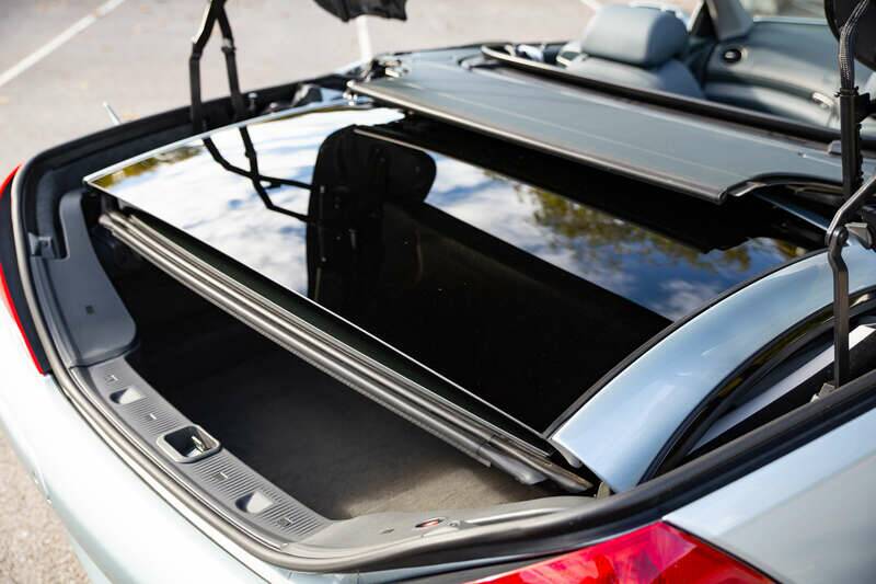 Image 49/50 of Mercedes-Benz SL 500 (2003)