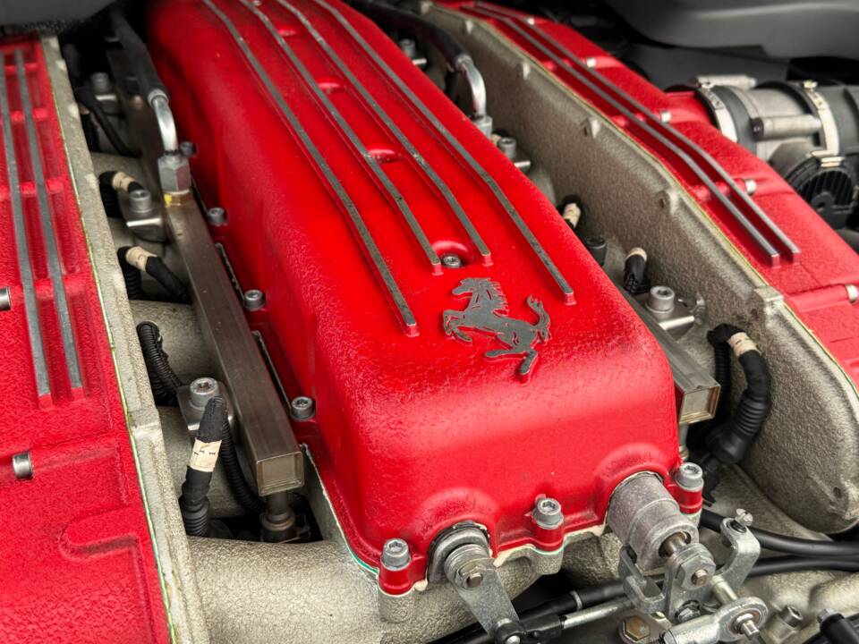 Afbeelding 58/74 van Ferrari 612 Scaglietti (2006)