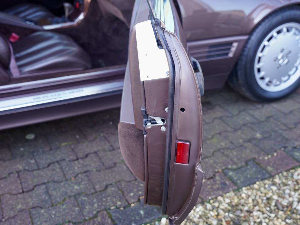 Imagen 42/50 de Mercedes-Benz 300 SL (1993)