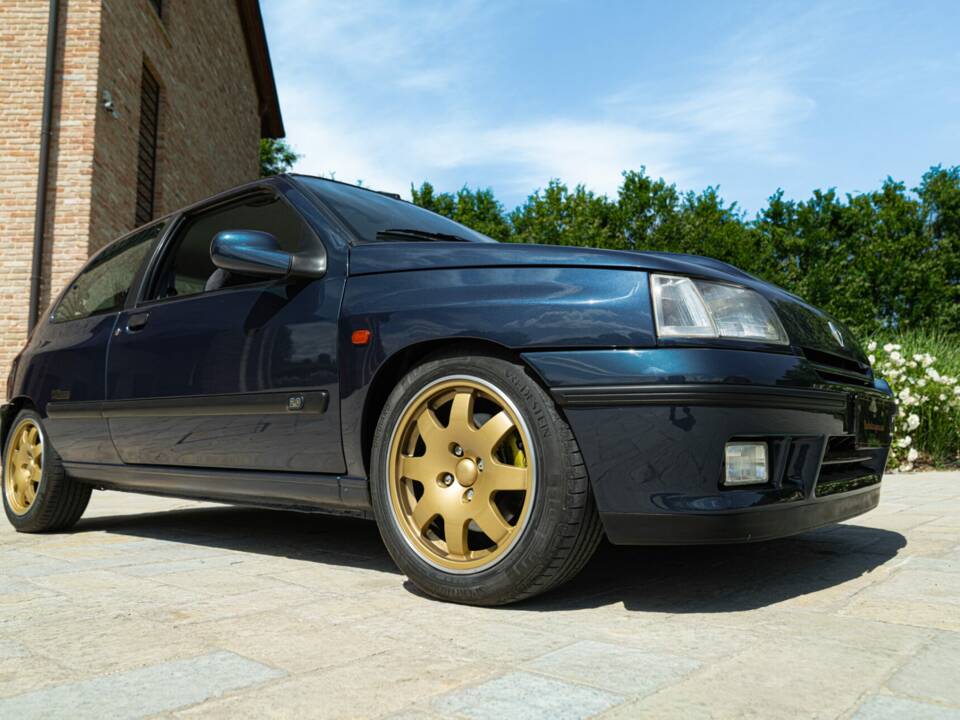 Afbeelding 9/50 van Renault Clio I Williams (1994)