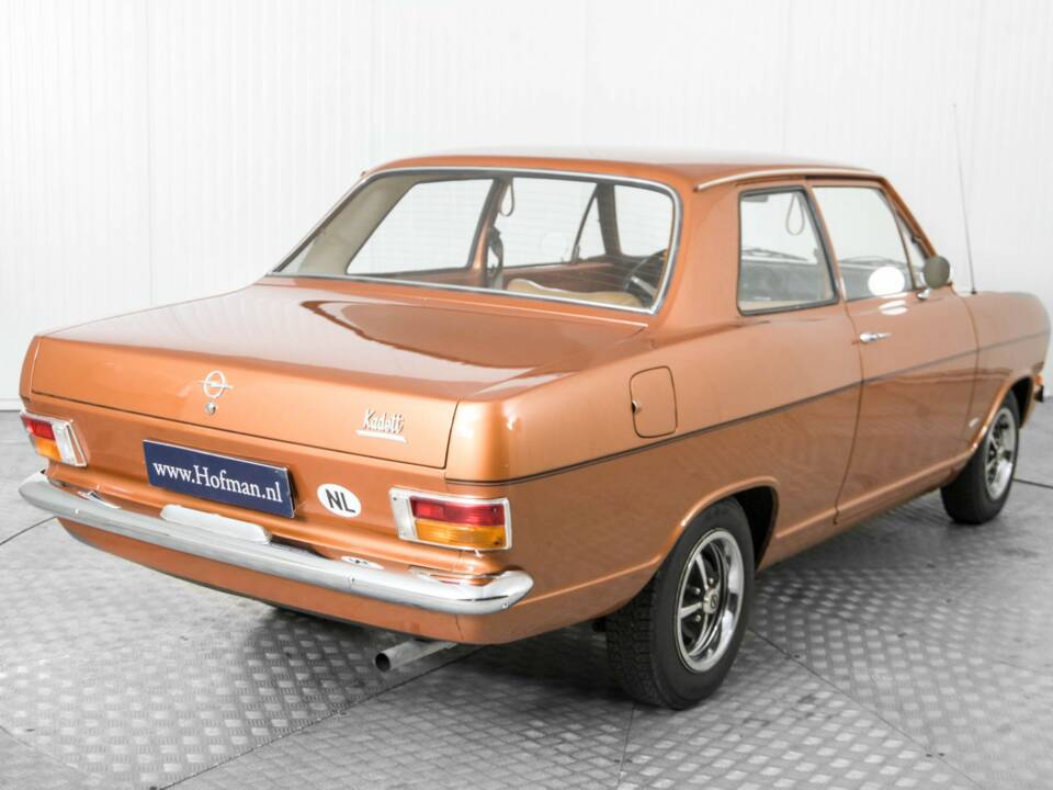 Imagen 27/50 de Opel Kadett 1,2 S (1972)