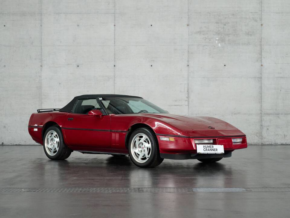 Imagen 23/50 de Chevrolet Corvette Convertible (1990)