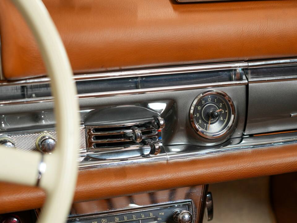 Immagine 40/48 di Mercedes-Benz 300 SL Roadster (1959)