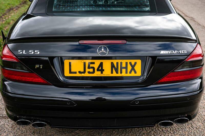 Bild 45/50 von Mercedes-Benz SL 55 AMG (2004)