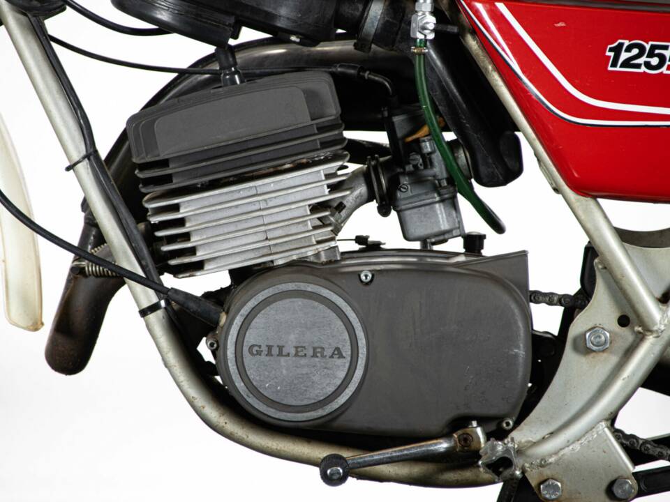 Image 13/50 de Gilera 125 GR-1 (1983)