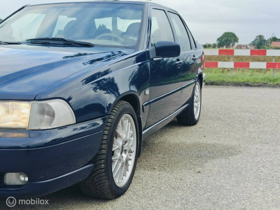 Bild 15/36 von Volvo S 70 2.5 (1997)