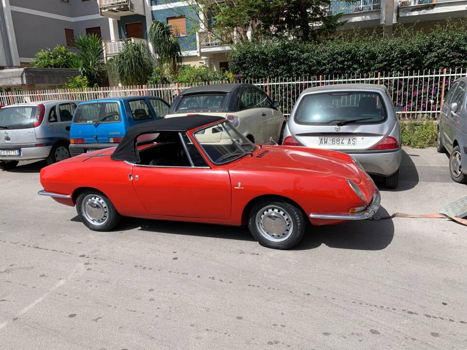 Bild 16/19 von FIAT 850 Spider (1966)