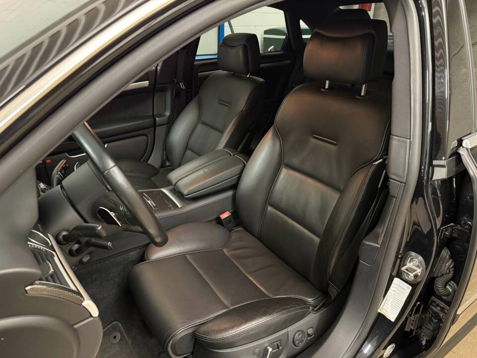 Bild 7/18 von Audi S8 V10 (2008)