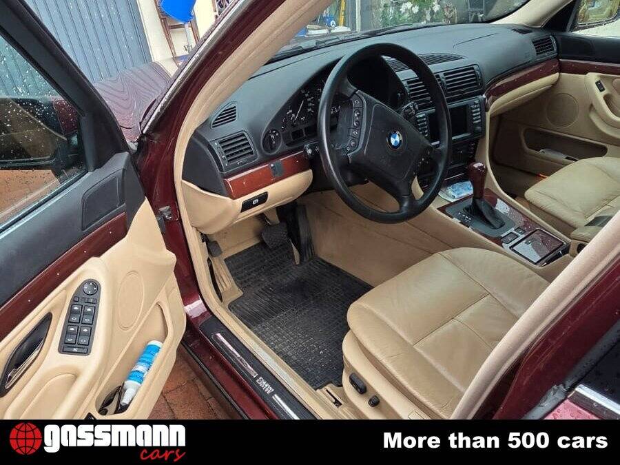 Bild 6/15 von BMW 735i (2000)