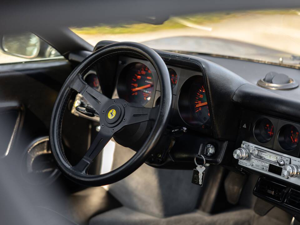 Bild 65/84 von Ferrari 512 BBi (1982)