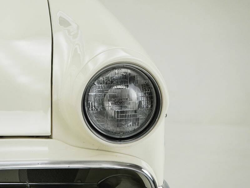 Imagen 12/15 de Ford Crestline Victoria (1954)