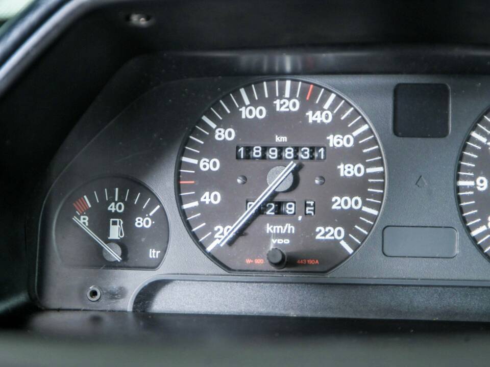 Image 16/50 of Audi 100 - 1.8 (1987)