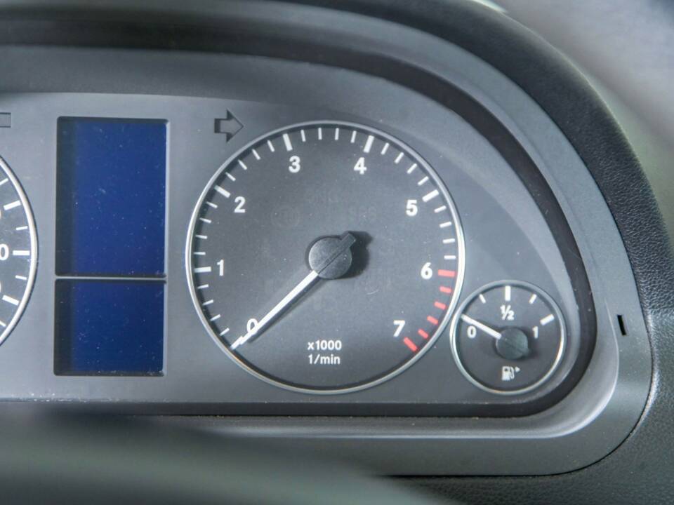 Bild 26/43 von Mercedes-Benz A 160 CDI (2010)