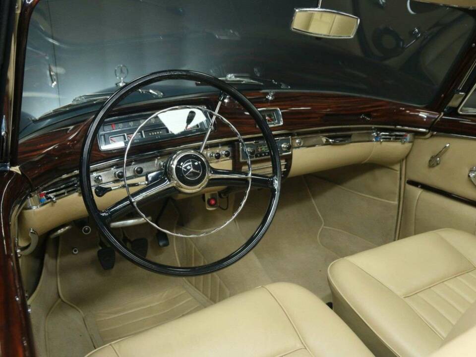 Afbeelding 16/50 van Mercedes-Benz 220 S Cabriolet (1957)