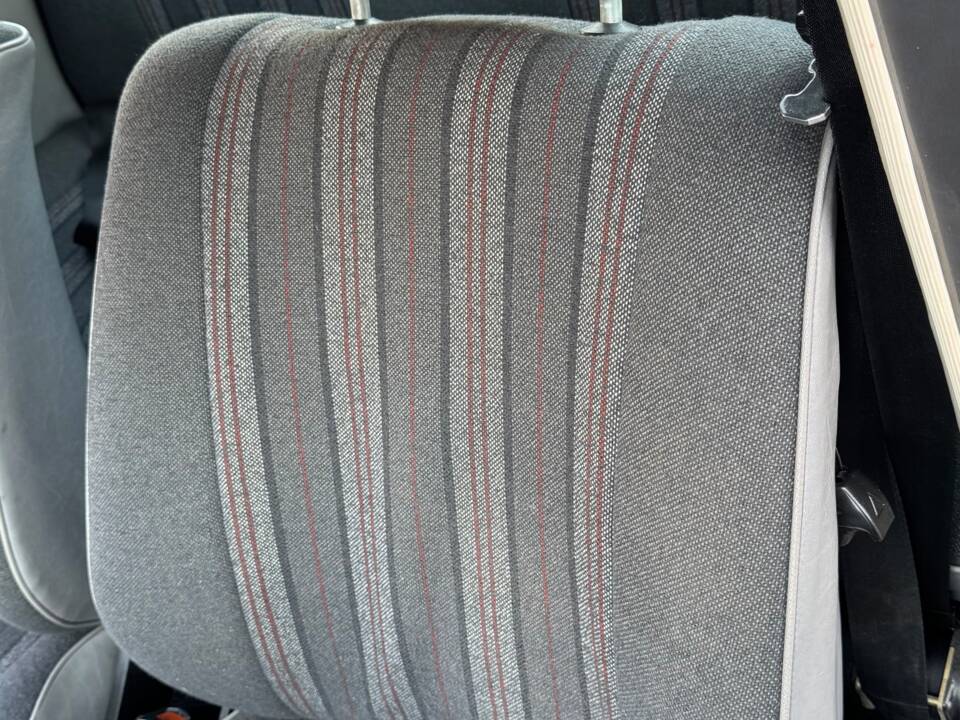 Bild 73/99 von Volkswagen Käfer 1200 Jubiläumsmodell (1985)