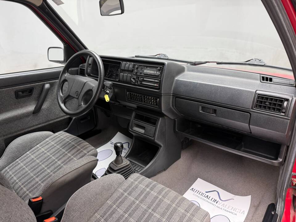 Bild 24/26 von Volkswagen Golf II 1.6 (1990)
