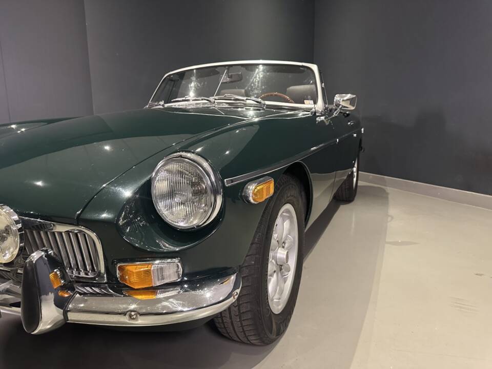 Afbeelding 14/30 van MG MGB (1973)