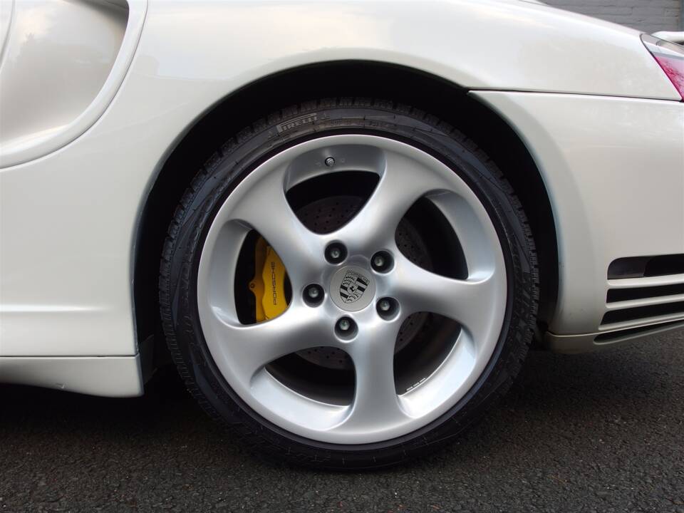 Bild 48/99 von Porsche 911 Turbo (2004)