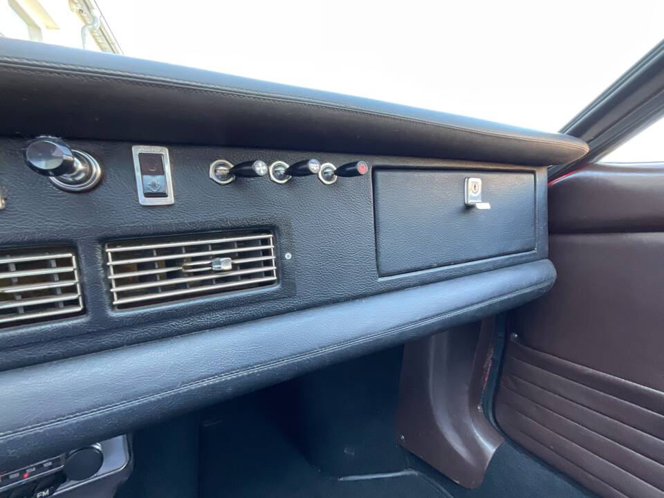 Afbeelding 13/30 van De Tomaso Mangusta (1970)