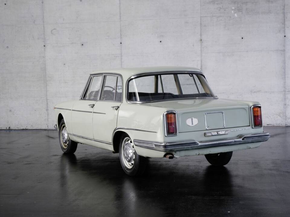 Image 14/48 of Alfa Romeo 2600 Berlina (1962)