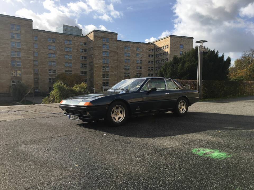 Bild 8/8 von Ferrari 400i (1984)