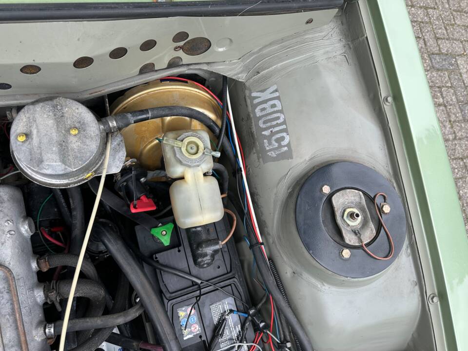 Image 78/80 of Peugeot 504 TI (1976)