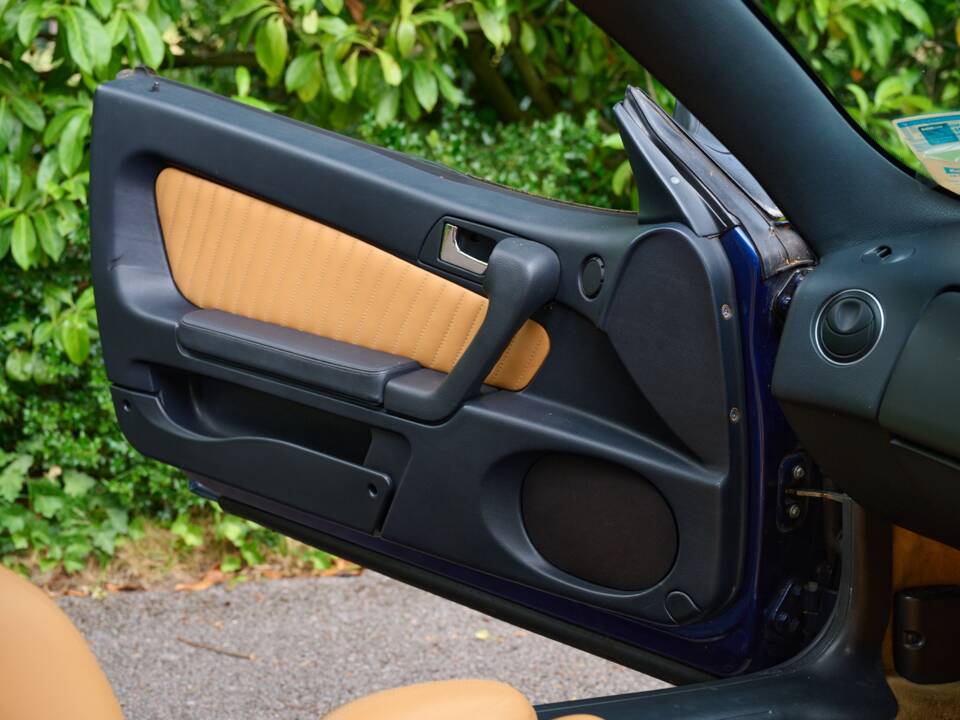 Image 36/50 of Alfa Romeo Spider 2.0 Twin Spark 16V (2001)