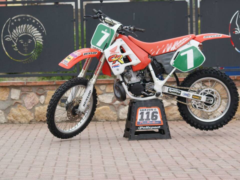 Image 43/50 of Honda DUMMY (1991)