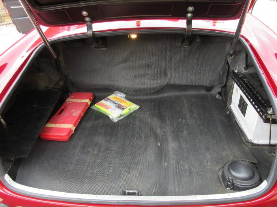 Bild 26/37 von Alfa Romeo 2600 Spider (1966)